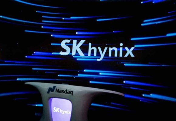 Stock markets slide again after SK Hynix profits disappoint